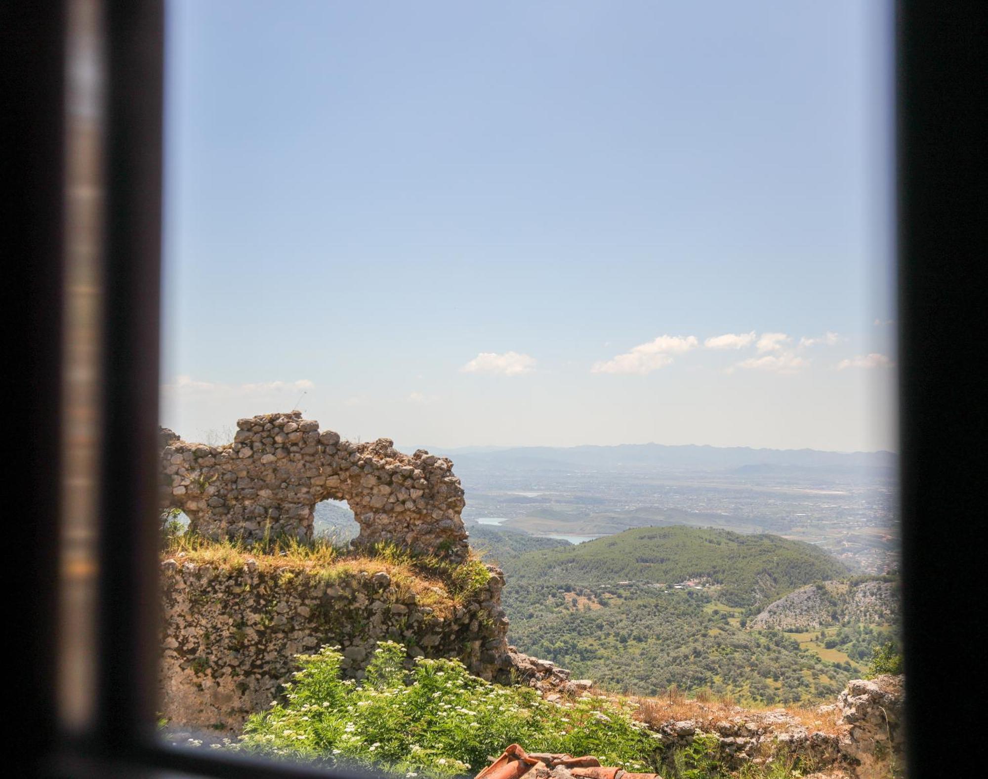 The House Of Dollma , Inside Kruja Castle Otel Dış mekan fotoğraf