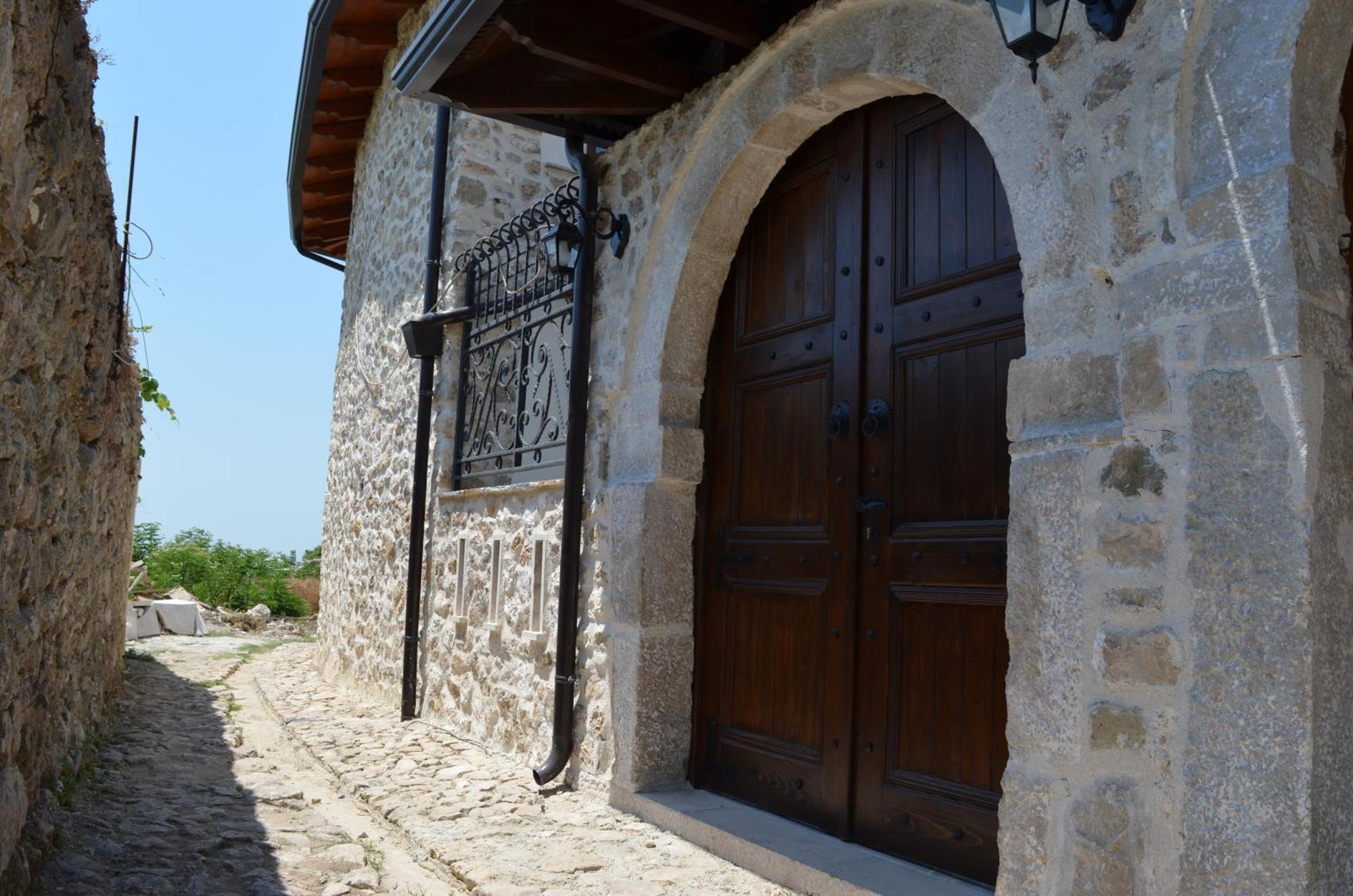 The House Of Dollma , Inside Kruja Castle Otel Dış mekan fotoğraf